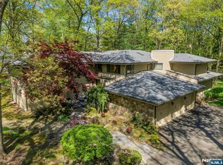 78 Apple Ridge Rd, Woodcliff Lake, NJ 07677