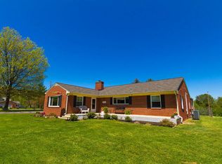 7931 Alpine Rd, Roanoke, VA 24019