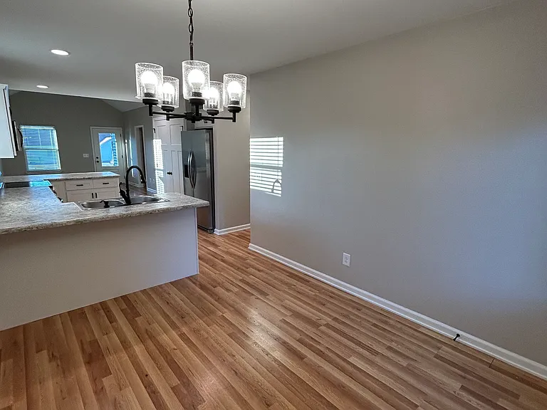 306 Church St — Photo 7