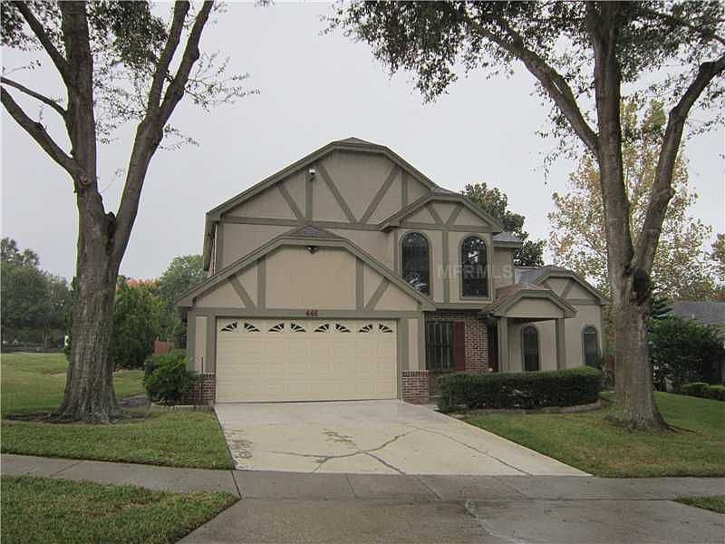 1st image of 446 Autumn Oaks Pl
