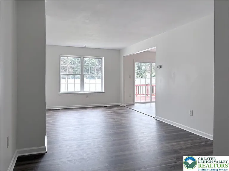 6411 Pioneer Dr — Photo 2