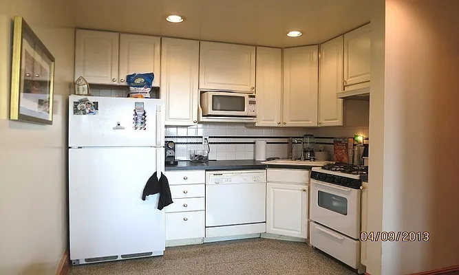 Rented by America Mecca Realty LLC | media 43