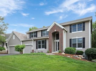 13823 Essex Trl, Apple Valley, MN 55124
