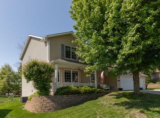 1145 Golfers Ct SE, Rochester, MN 55904