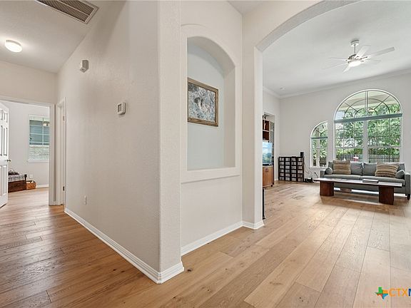 4th image of 16832 Squaw Valley Ln
