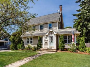 22 Fairview Dr, Wethersfield, CT 06109