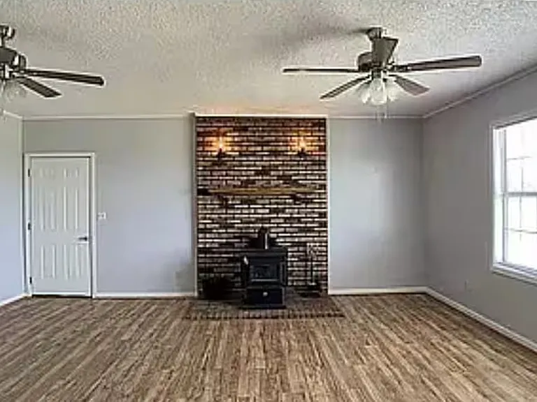 3901 Mitchiner Rd — Photo 34