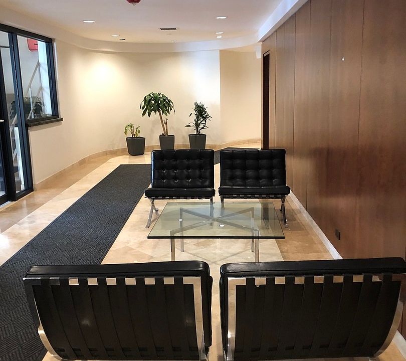 1st image of 1221 N Dearborn Pkwy #502N