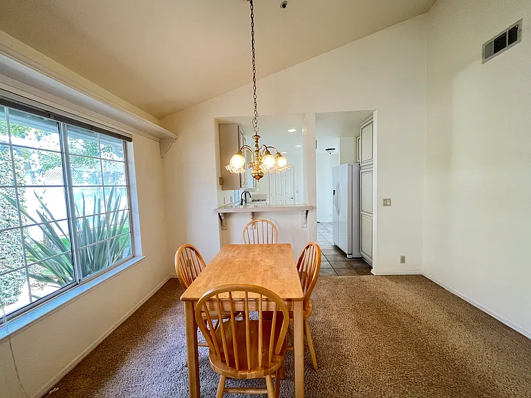 989 Bluebell Way — Photo 10