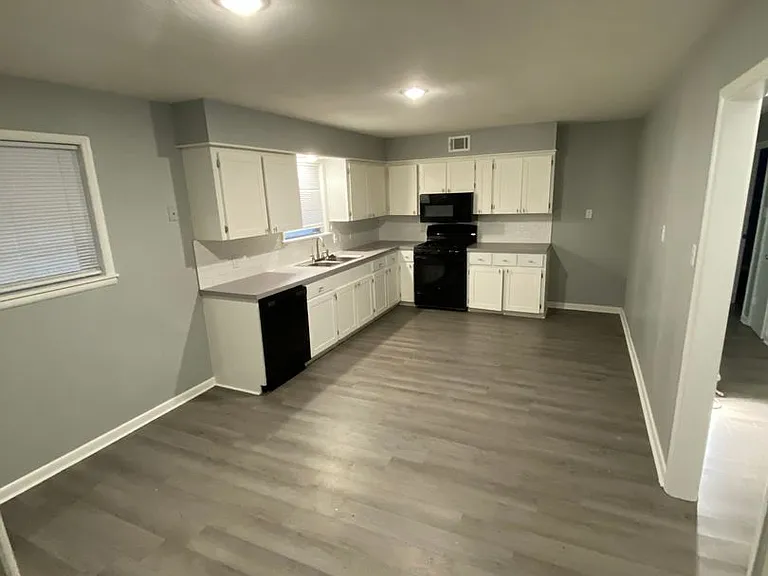 7705 Jacksonville Cutoff Rd #1 — Photo 5