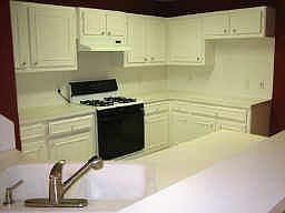 4th image of 28011 Doverbrook Dr