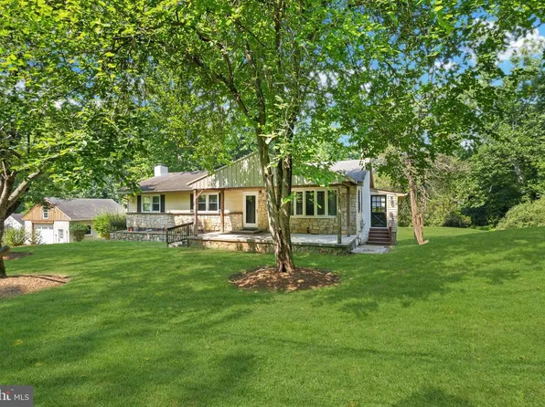 420 Misty Patch Rd, Coatesville, PA 19320