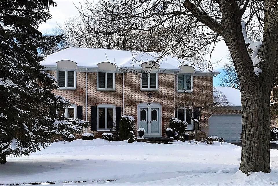 1st image of 20 Valley Brook Ln