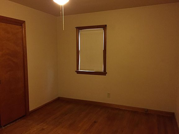 4th image of 1302 Detroit Ave