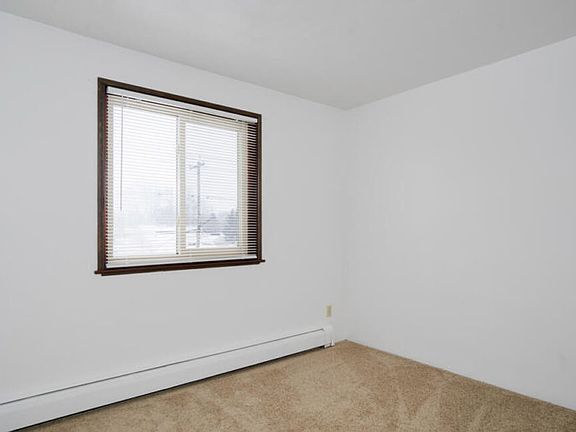 4th image of 730 66th St #F2586a54a