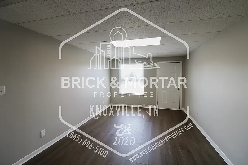 2 bed, 1.0 bath, 1000 sqft, $1,250 — Photo 4