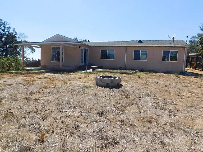 3917 Quarry Rd — Photo 5
