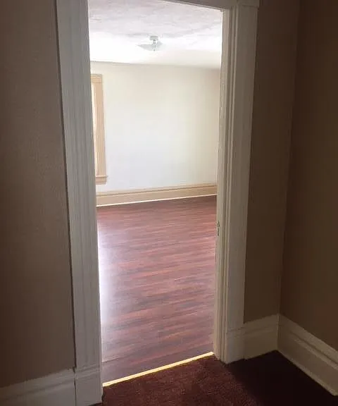 9 N Urania Ave — Photo 13