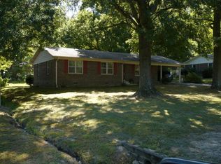 45 Pleasant Dr, Huntingdon, TN 38344