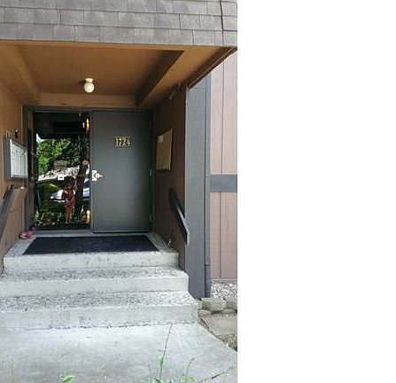 2nd image of 1724 S Grove St APT 202C