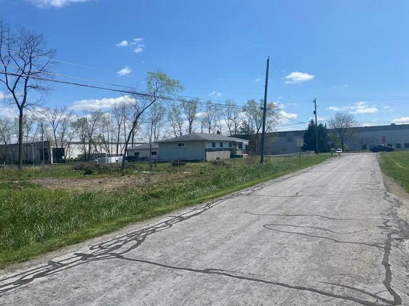 2120 Edwards Rd, Grove City, OH 43123