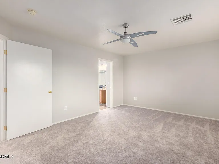 21821 N 40th Way — Photo 10