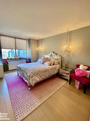 Rented by Brown Harris Stevens | media 18