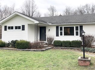 130 Ransom Rd, Lancaster, NY