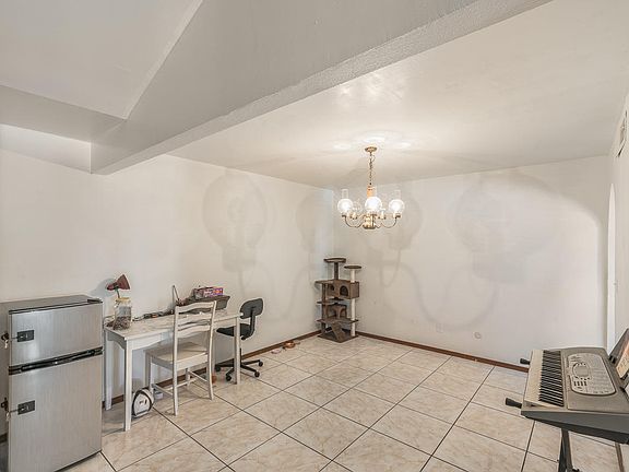 5th image of 11201 Ivanhoe Dr