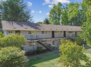 6835 SW Capitol Hill Rd APT 36, Portland, OR 97219