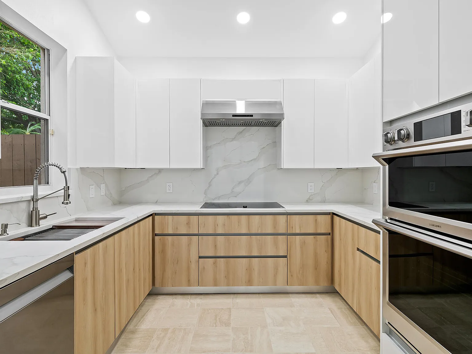 2 bed, 2.0 bath, 1717 sqft, $4,500 — Photo 2