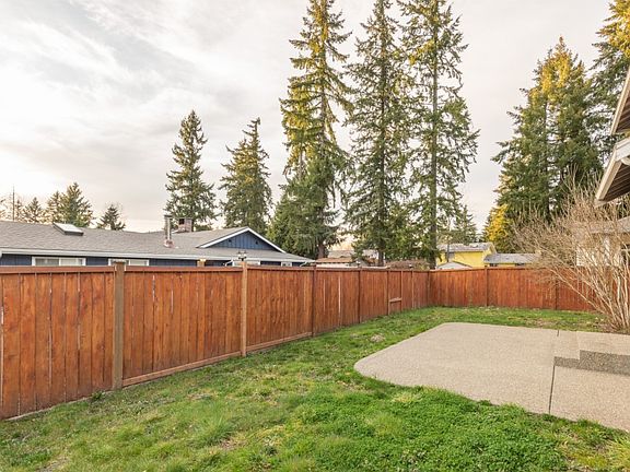 3rd image of 16408 85th Avenue Ct E
