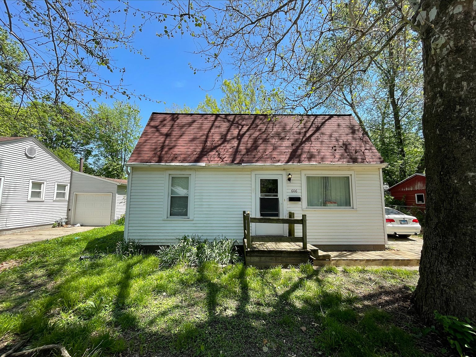 606 N James St, Champaign, IL 61821 | Zillow