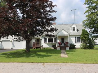 12 Daley Ln, Dixfield, ME 04224