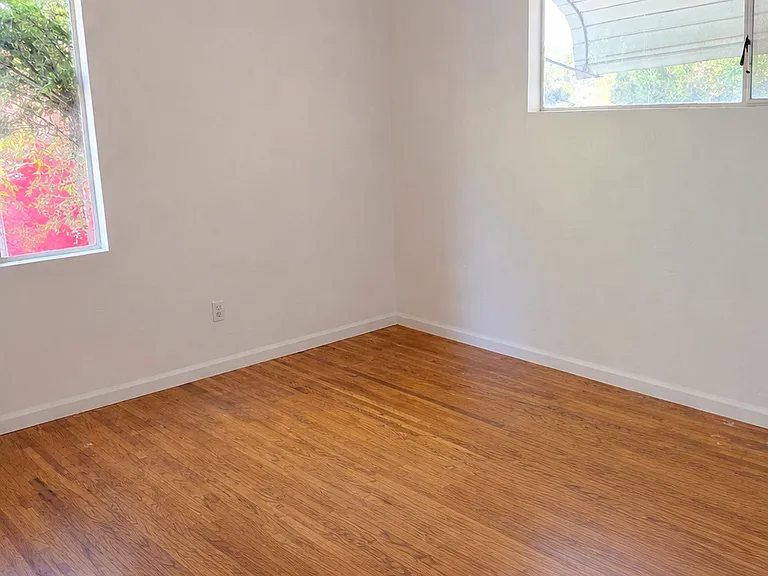 4621 Dana Dr — Photo 6