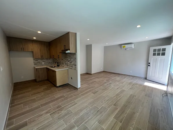 Cohasset Luxury Apartments LLC, 20301 Cohasset St APT 5, Winnetka, CA 91306