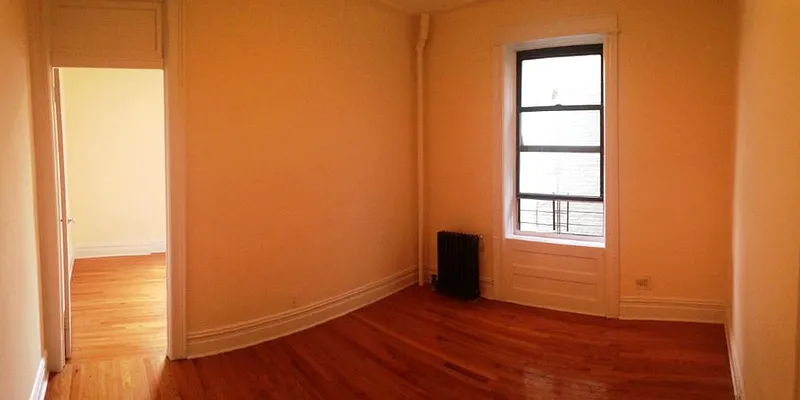 Rented by FirstService Realty (legacy) | media 5