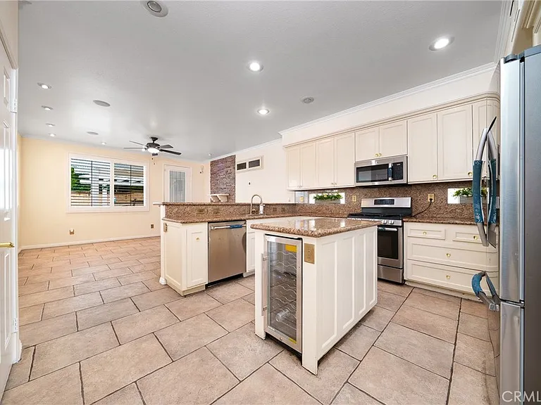 12241 Queensbury Dr — Photo 7