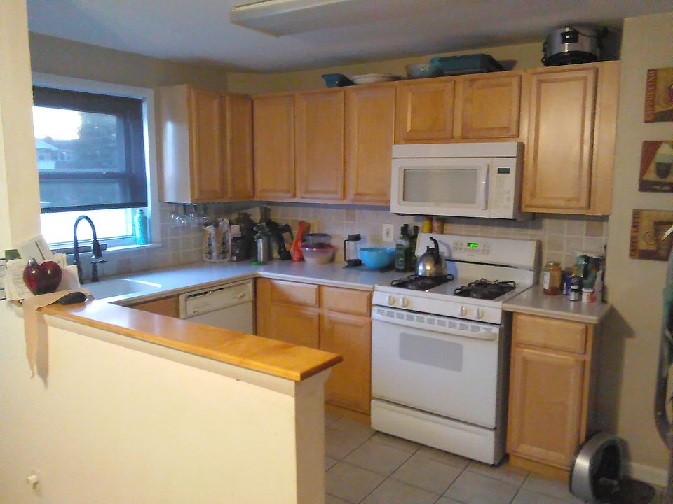 2nd image of 5462 Quentin St