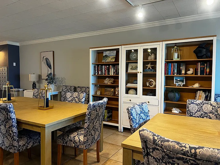 1150 Tarpon Center Dr #201 — Photo 55