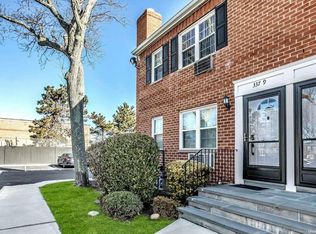 337 Hicksville Rd APT 9, Bethpage, NY 11714