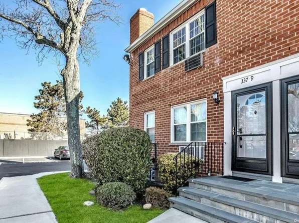 337 Hicksville Road #9, Bethpage, NY 11714