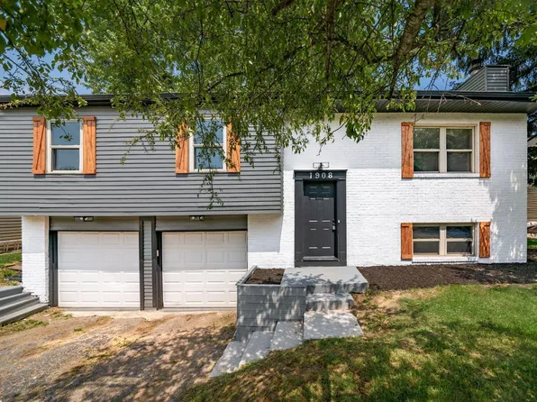 1908 Lost Valley Rd, Powell, OH 43065