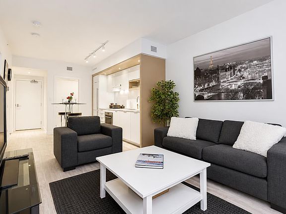 2nd image of 1661 Quebec St #212