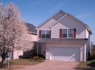 10706 Bayport Rd, Louisville, KY 40299