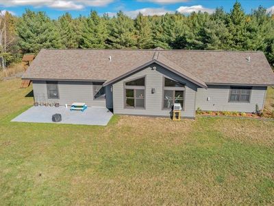 7523 S Hallberg Rd, Lake Nebagamon, WI, 54849