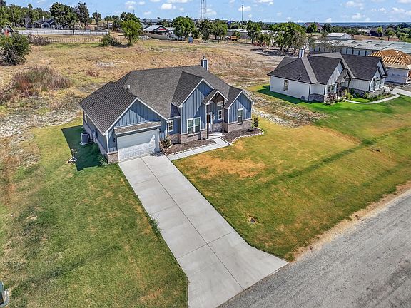 5th image of 1017 Don Eve Ct