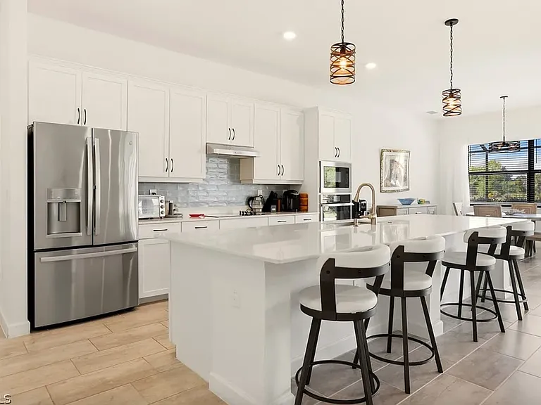 13991 Binghampton Ct — Photo 3