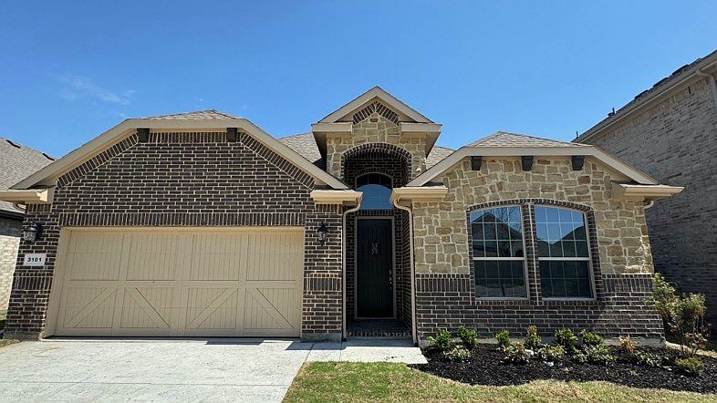 1st image of 3101 Lionsgate Dr
