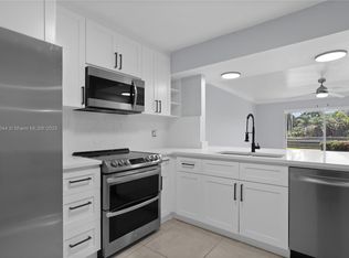4100 N 58th Ave APT 106, Hollywood, FL 33021